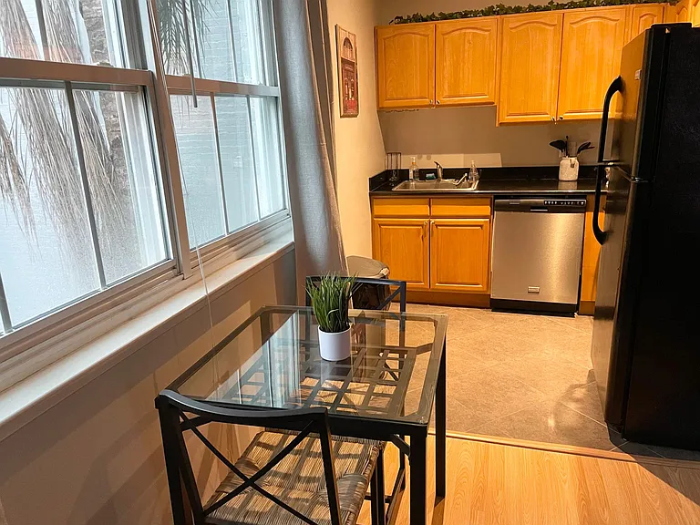 1215 Josephine St #8 — Photo 5