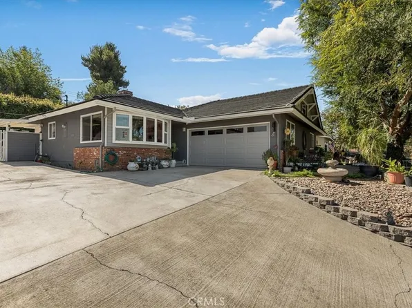 11723 Holmes St, Yucaipa, CA 92399