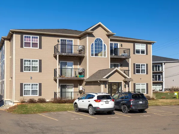 204 Shakespeare Dr #308, Stratford, PE C1B 4B7
