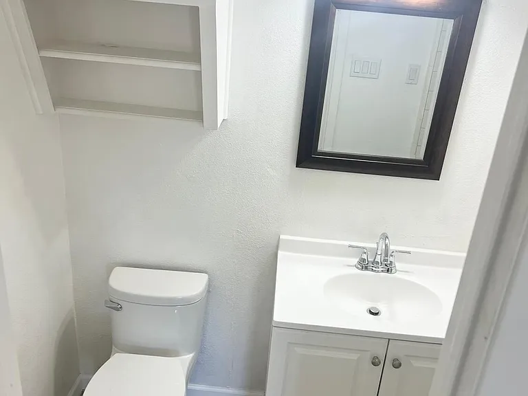 1214 Baylor Ave #205 — Photo 9