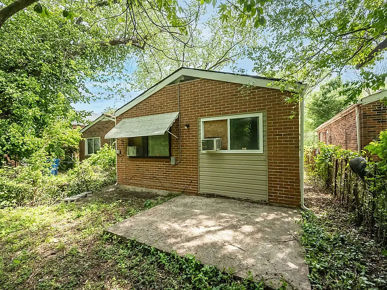 5715 Hodiamont Ave — Photo 18