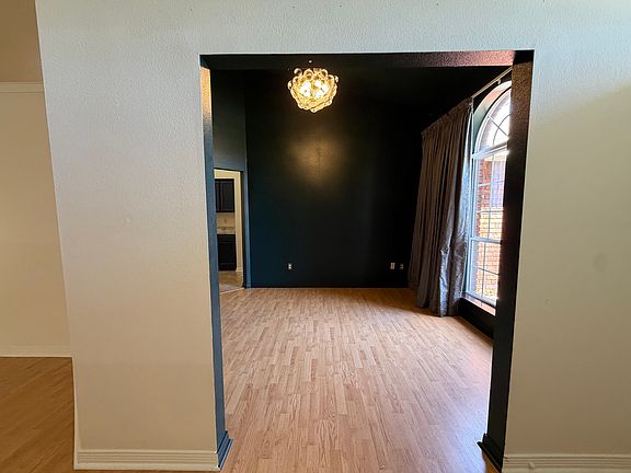 5th image of 1109 Freeboard Blvd