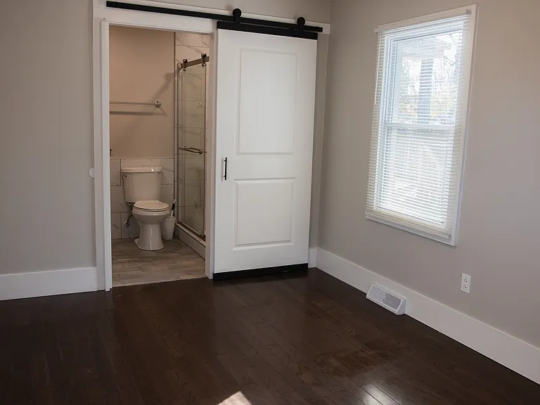 5336 Unaka Ave — Photo 11