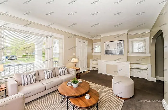 10811 Sprague Ave — Photo 6