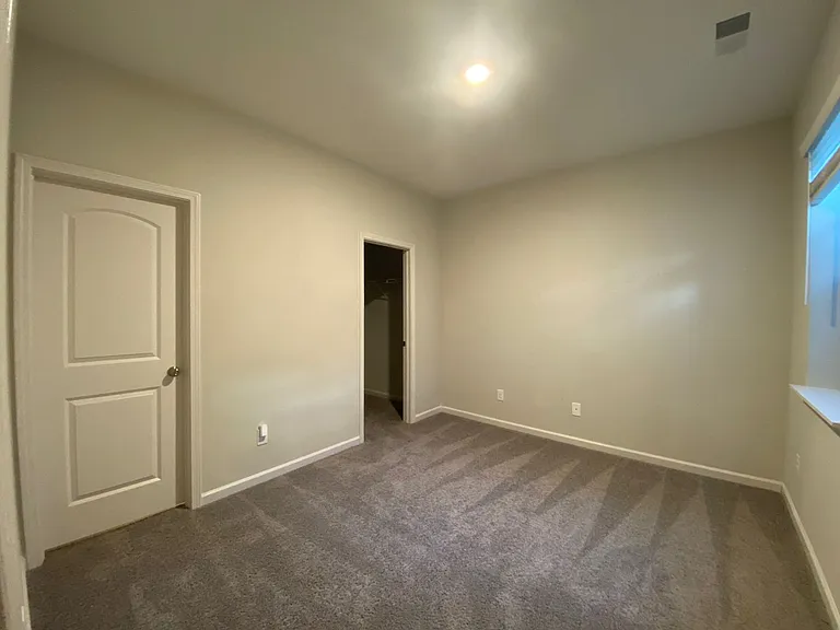 9436 Ainslie Downs St — Photo 20