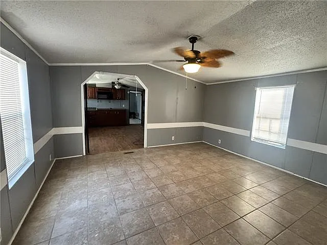 52563 S Evans Rd — Photo 3