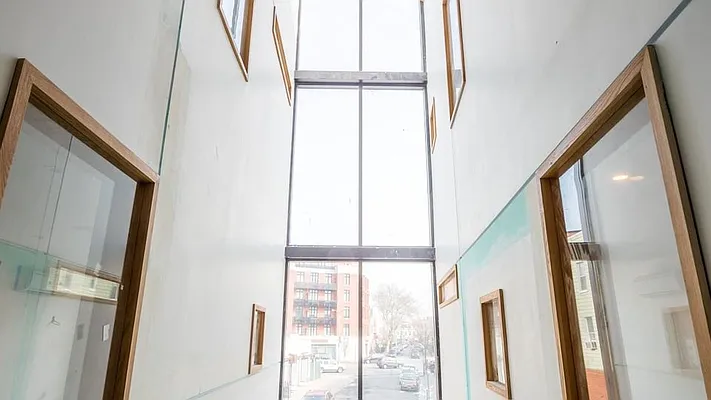 Rented by Nooklyn NYC LLC | media 39