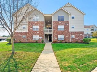 1534 Piedmont Cir, Saint Peters, MO 63304