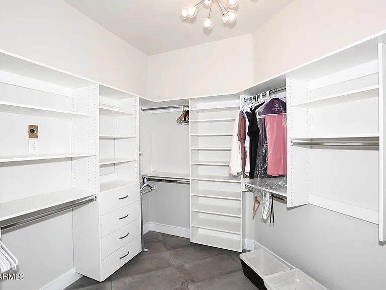 7305 E Del Acero Dr — Photo 42