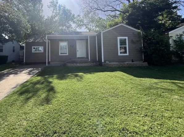 2733 Livingston Ave, Fort Worth, TX 76110