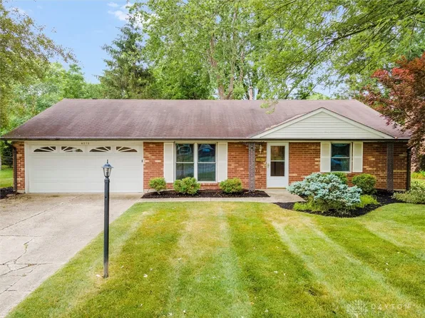 4373 Hillcrest Dr, Bellbrook, OH 45305