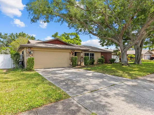 11353 Tradewinds Blvd, Largo, FL 33773