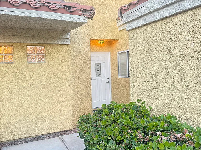 3538 Casa Real Way — Photo 6