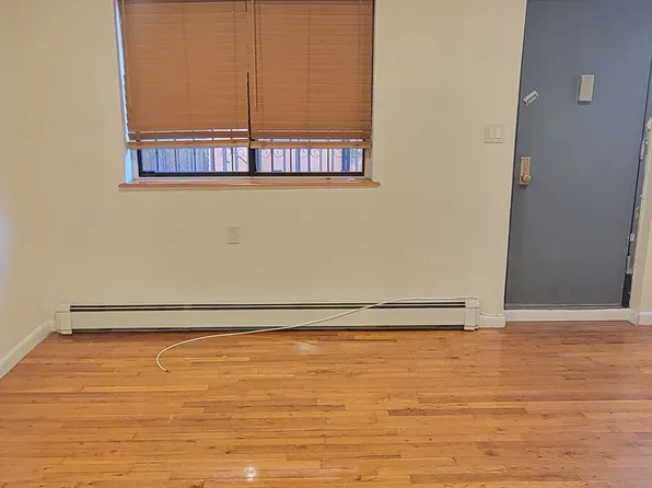 35-28 33rd Street image 4 of 9