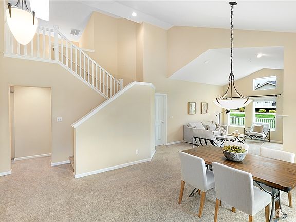 4th image of 2514 85TH DRIVE NE #DD4