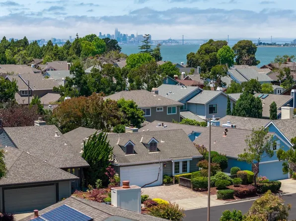 135 Avington Rd, Alameda, CA 94502
