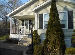 1 Beechwood Rd, Killingworth, CT 06419