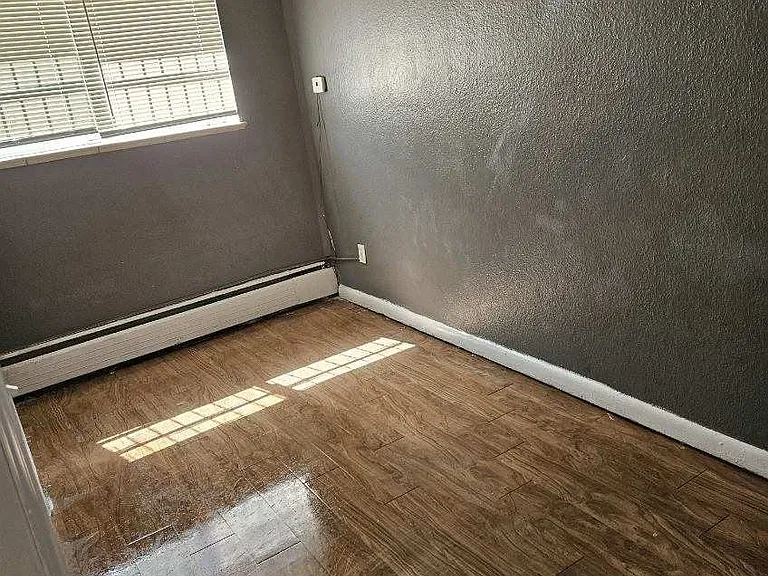 1363 Yosemite St #2 — Photo 4
