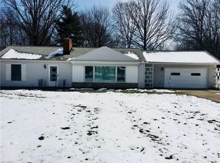 11695 Prospect Rd, Strongsville, OH 44149