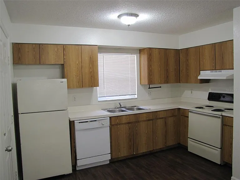 3603 Temple St #B — Photo 5