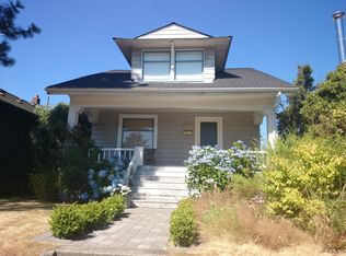 2533 9th Ave W, Seattle, WA 98119