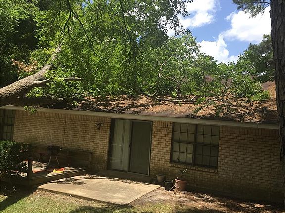 2nd image of 1115 Holly Springs Dr