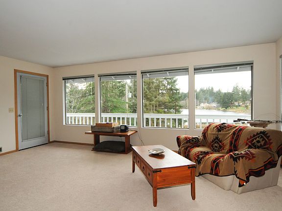 5th image of 354 Lochwood Dr