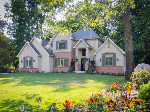 5180 Shane St, Kalamazoo, MI 49009