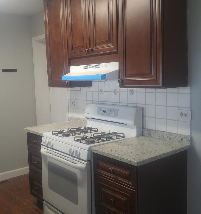 1st image of 333 Mallard Ct