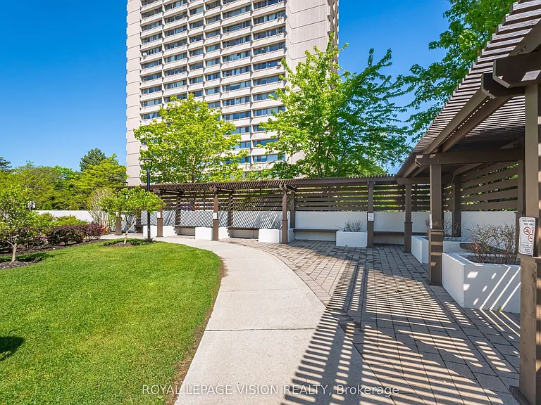 715 Don Mills Rd #1108 — Photo 6