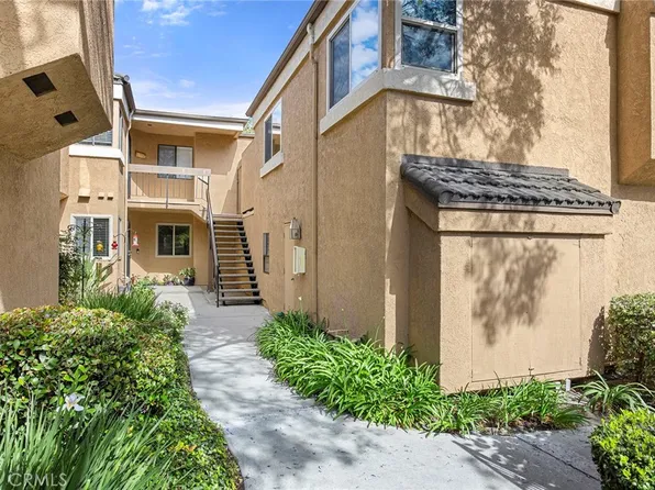 7851 Southlake Dr Unit 5, Huntington Beach, CA 92647