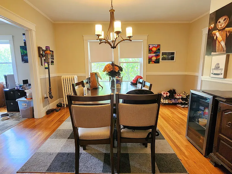 62 Westminster Ave — Photo 5