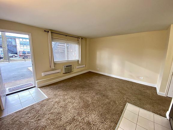 4th image of 5858 W Fullerton Ave APT 204