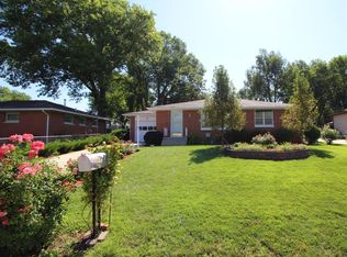 3700 S 15th St, Lincoln, NE 68502