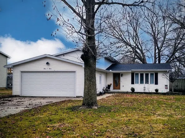 303 Philip Dr, Tolono, IL 61880