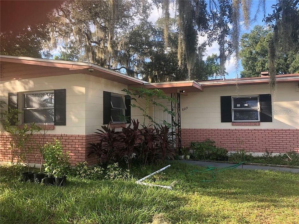 1st image of 809 W Bougainvillea Ave