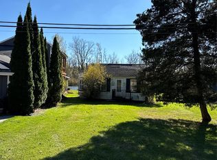 1003 Vollmers St, Commerce Township, MI 48390
