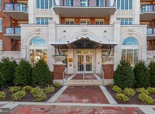 6900 Fleetwood Rd UNIT 323, McLean, VA 22101