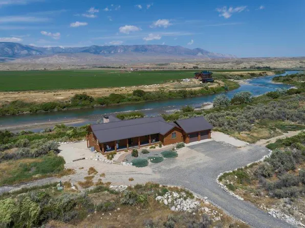 77 Eagle Rock Trail, Clark, WY 82435