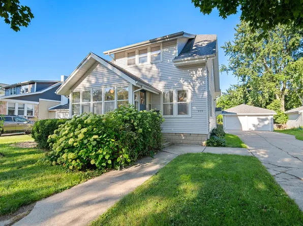 324 S Ontario St, De Pere, WI 54115