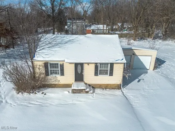 23070 Alexander Rd, Bedford, OH 44146