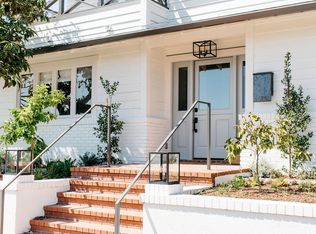 432 Monterey Dr, Laguna Beach, CA 92651