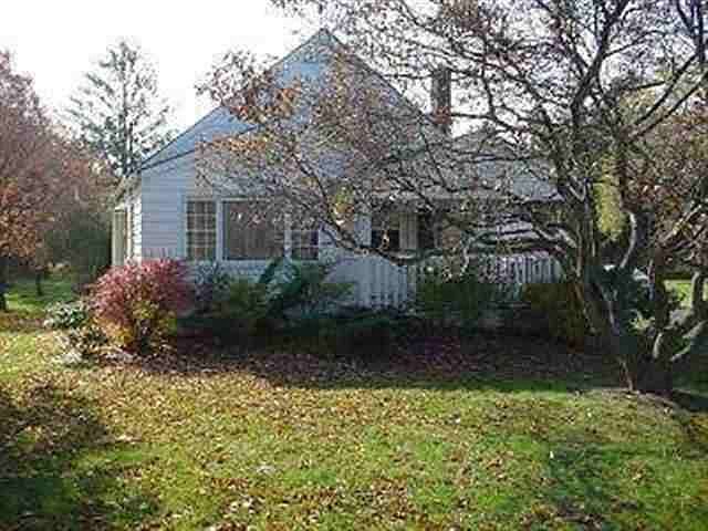 2nd image of 221 E Temperance Rd
