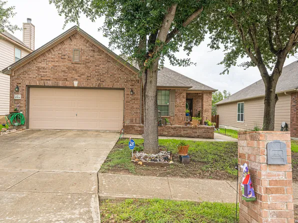 10904 Denae Dr, Live Oak, TX 78233