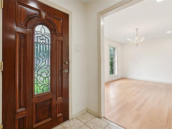 2nd image of 5821 Durbridge Dr