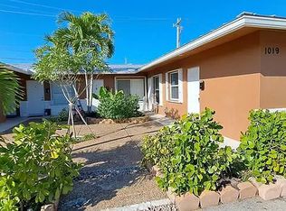 1019 SE 3rd St, Deerfield Beach, FL 33441