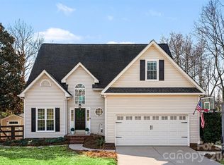 115 Rocky Trail Ct, Fort Mill, SC 29715