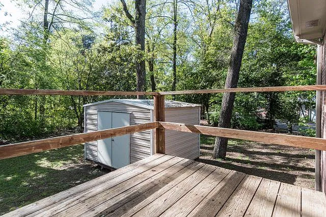 2801 Acton Rd — Photo 40