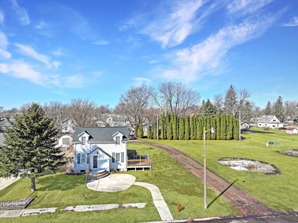 854 Ash Ave, Westbrook, MN 56183