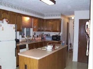 7 Indian Grv, Rochester, NY 14624